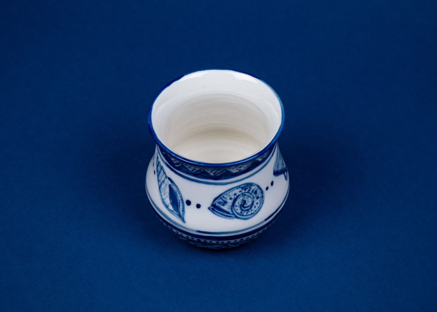 Seashell vase 1