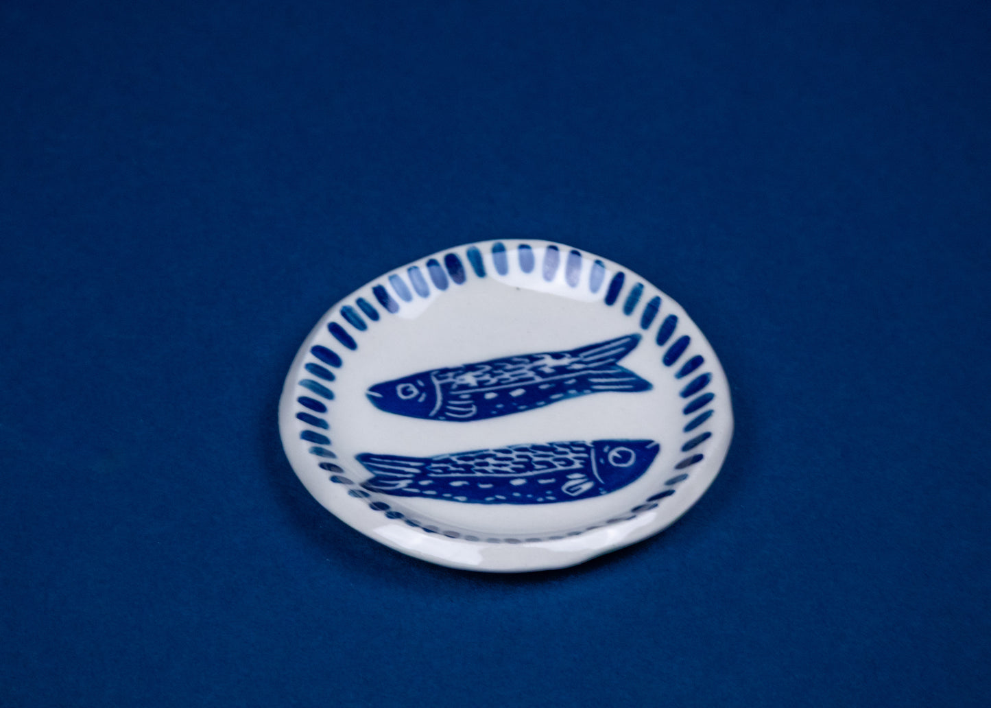 Blue Fish Duo - Small Circle Dish