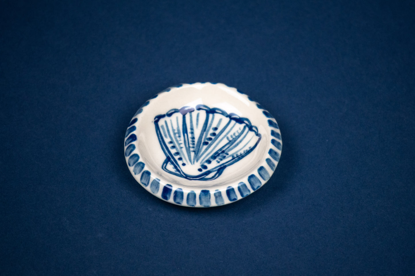 MYSTERY MINI 2" CIRCLE DISH - SEASHELLS