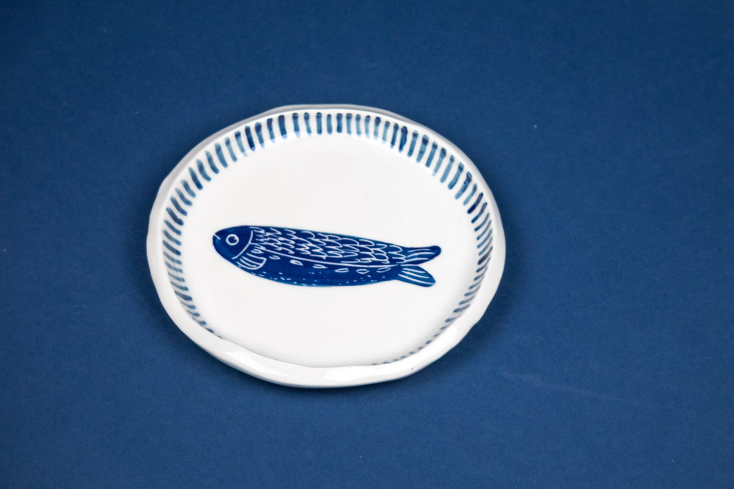 Fish Appetizer Plate Striped Rim - Variable