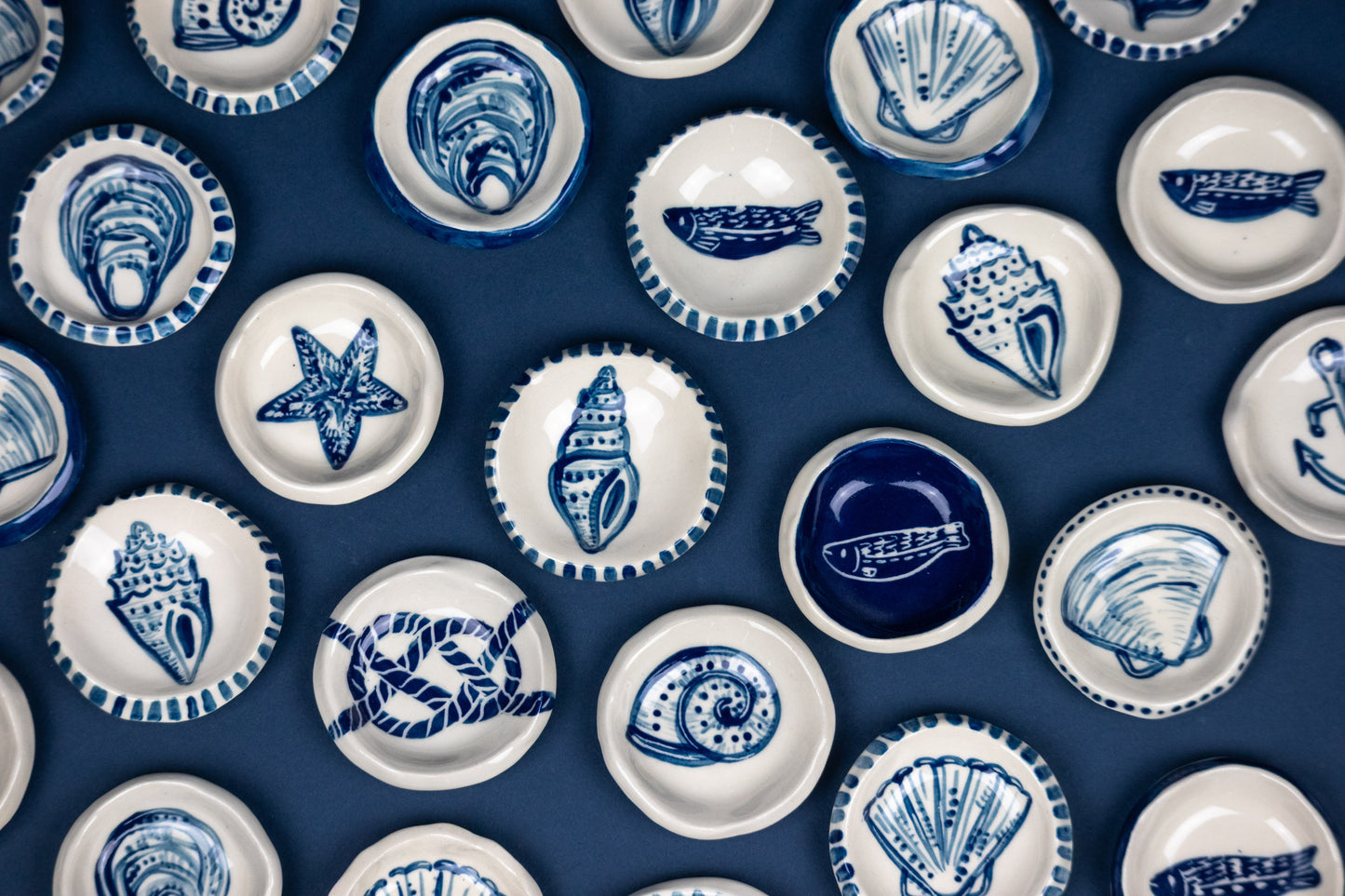 MYSTERY MINI 2" CIRCLE DISH - SEASHELLS